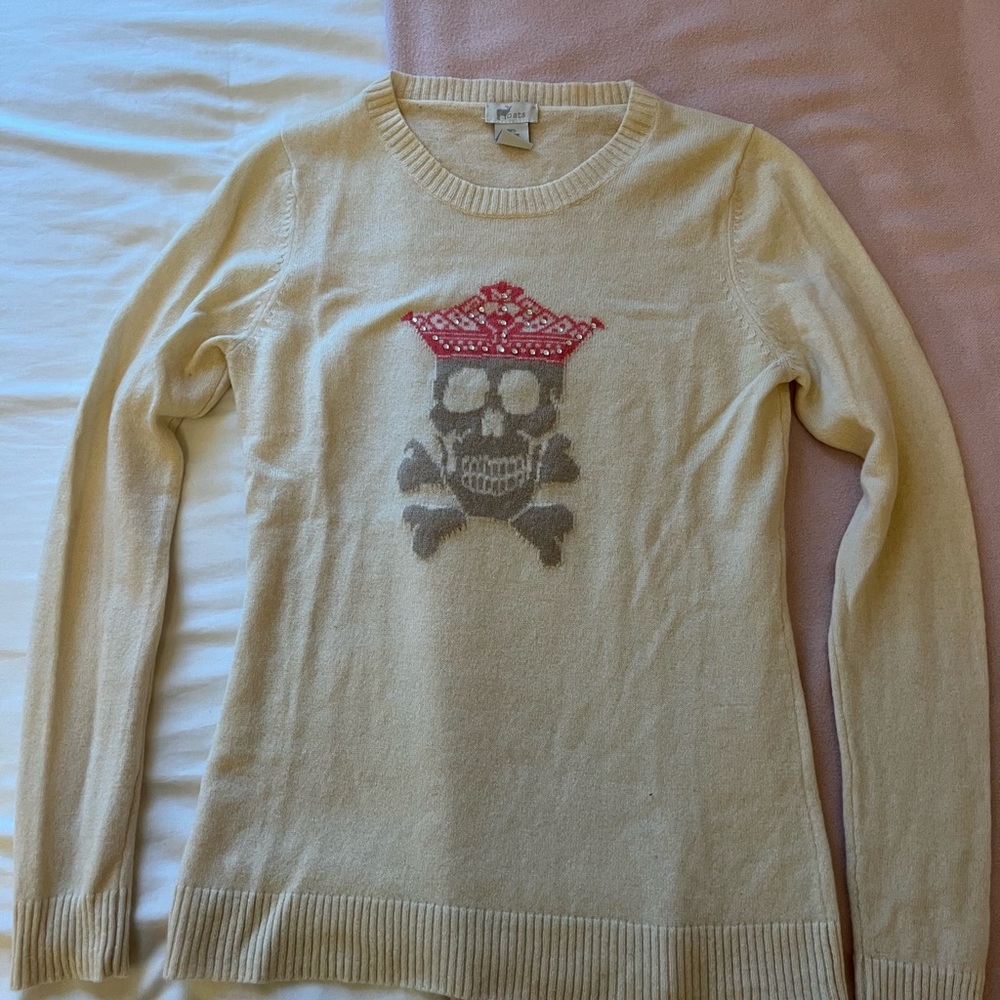 Cream Sweater with Skull and Crown Design